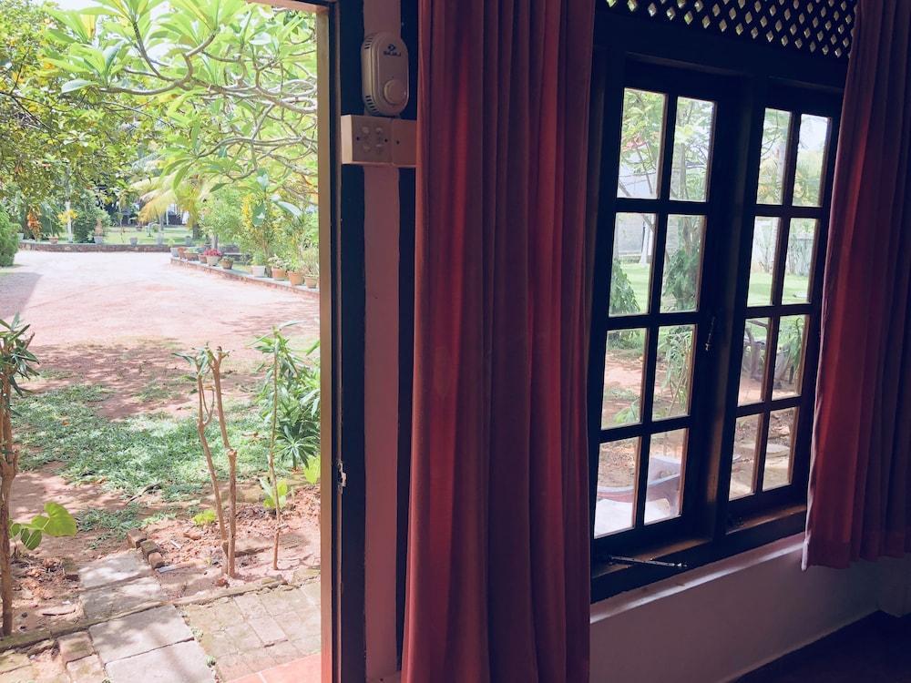 Hotel Lagoon Paradise Negombo Luaran gambar